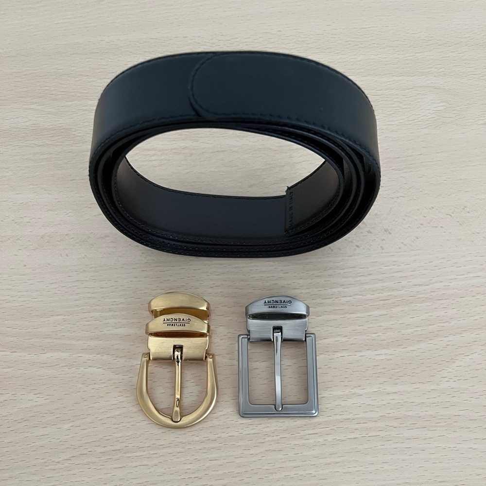 Givenchy Men’s Black Leather Belt Gift Set Two Buckles Gentleman Collection NIB - Picture 8 of 16